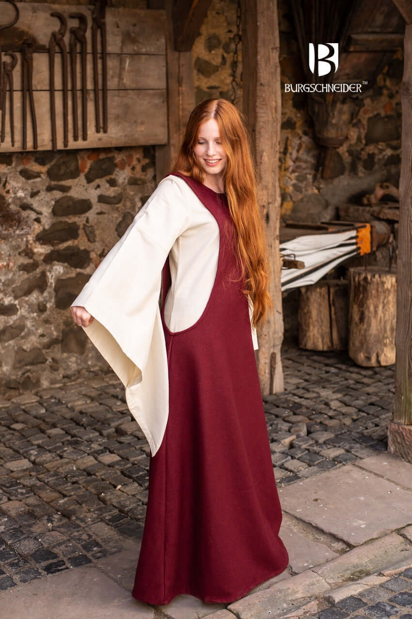 Wool Surcot Albrun - Image 11