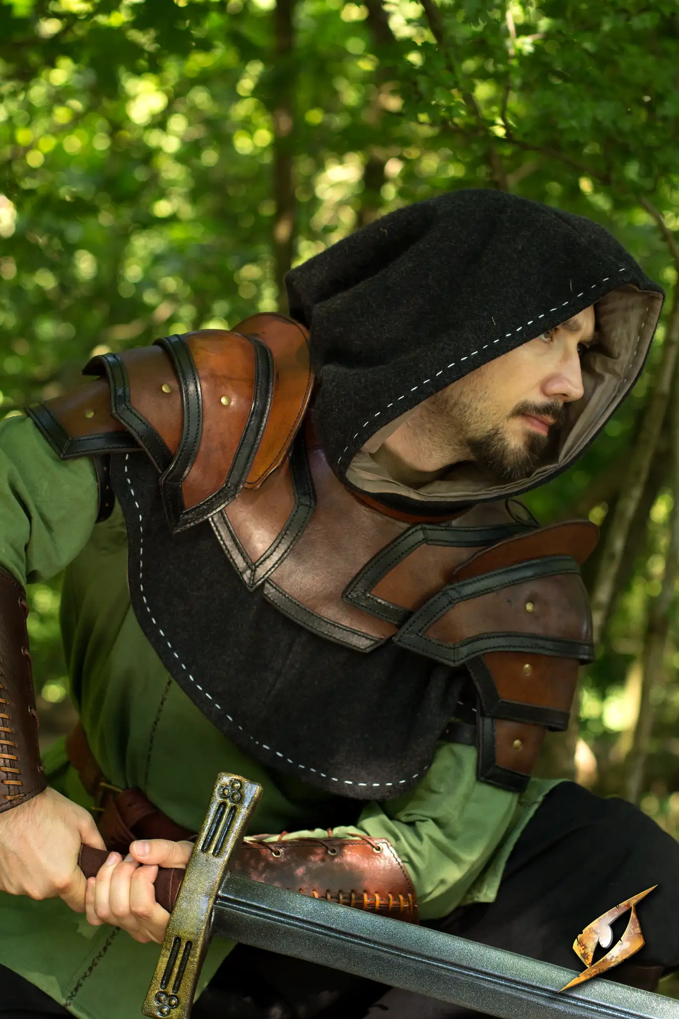 Shoulder Armour & Neck Guard - Image 15