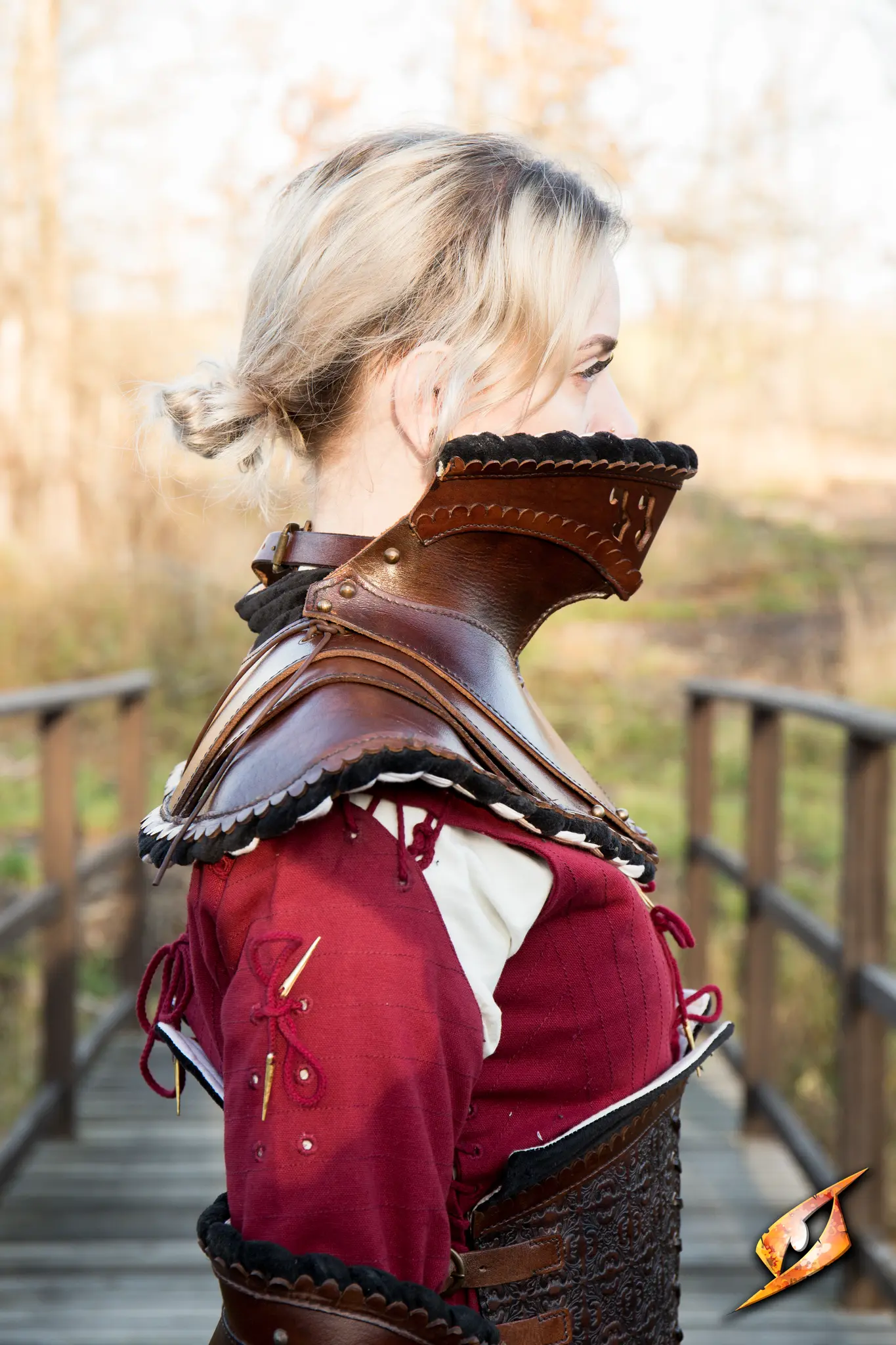 Noble Leather Gorget - Image 9