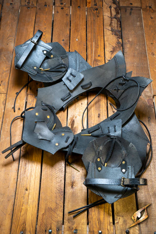 Shadow Shoulder Set - Image 19
