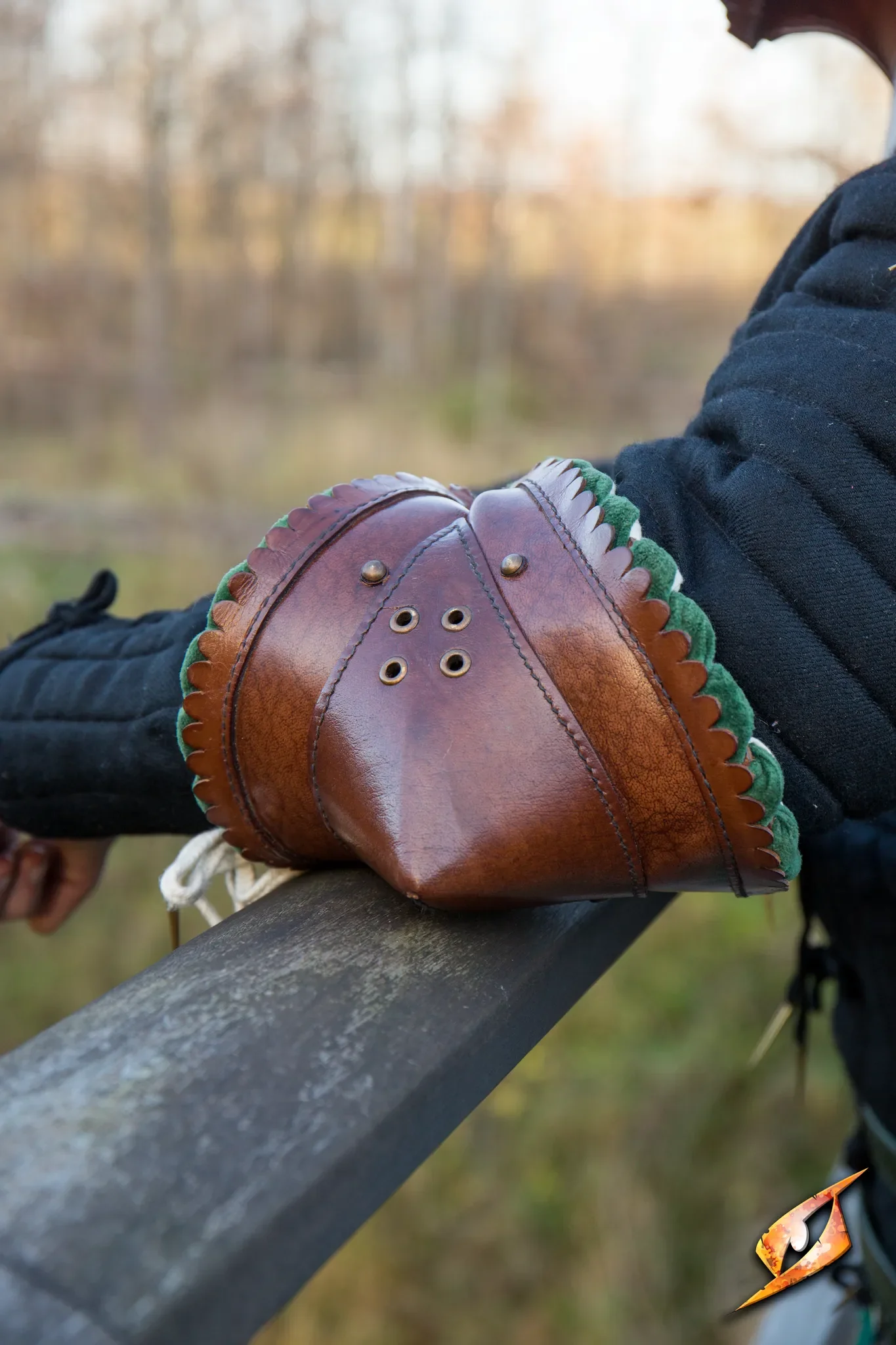 Noble Leather Couter - Image 8