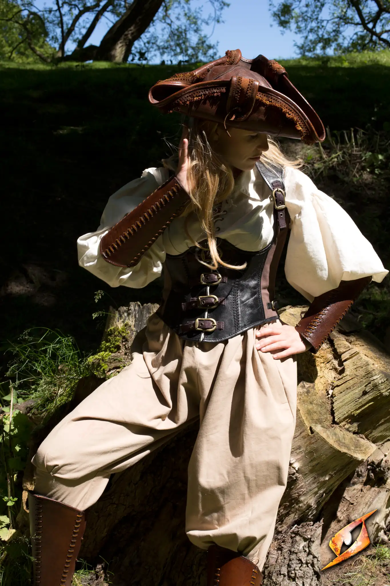 Rogue Corset - Image 16