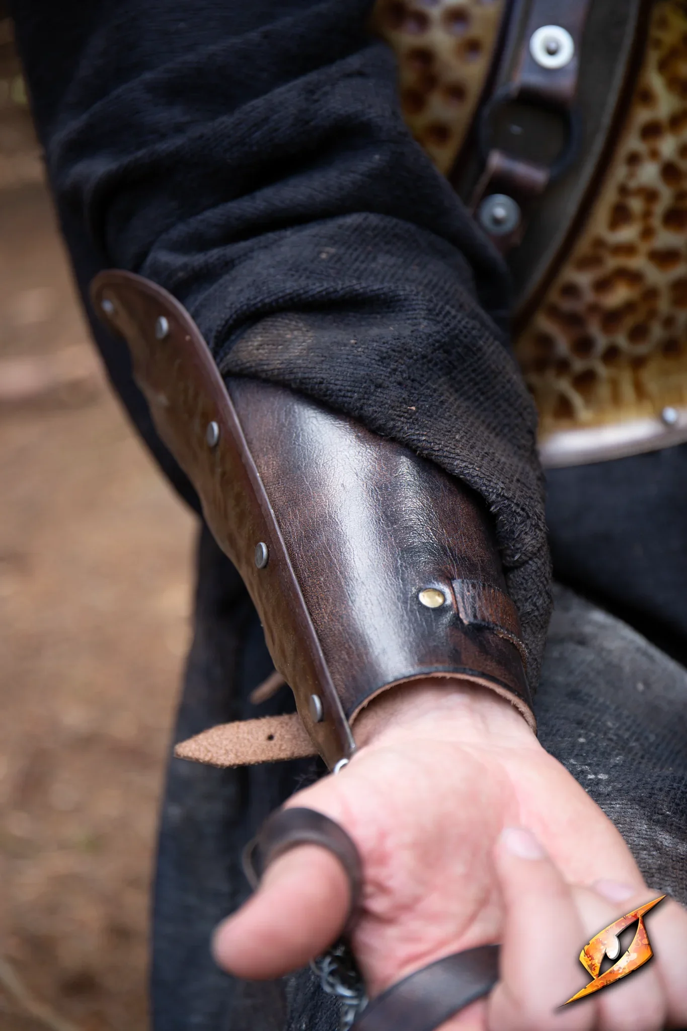 Raider Bracer - Image 6