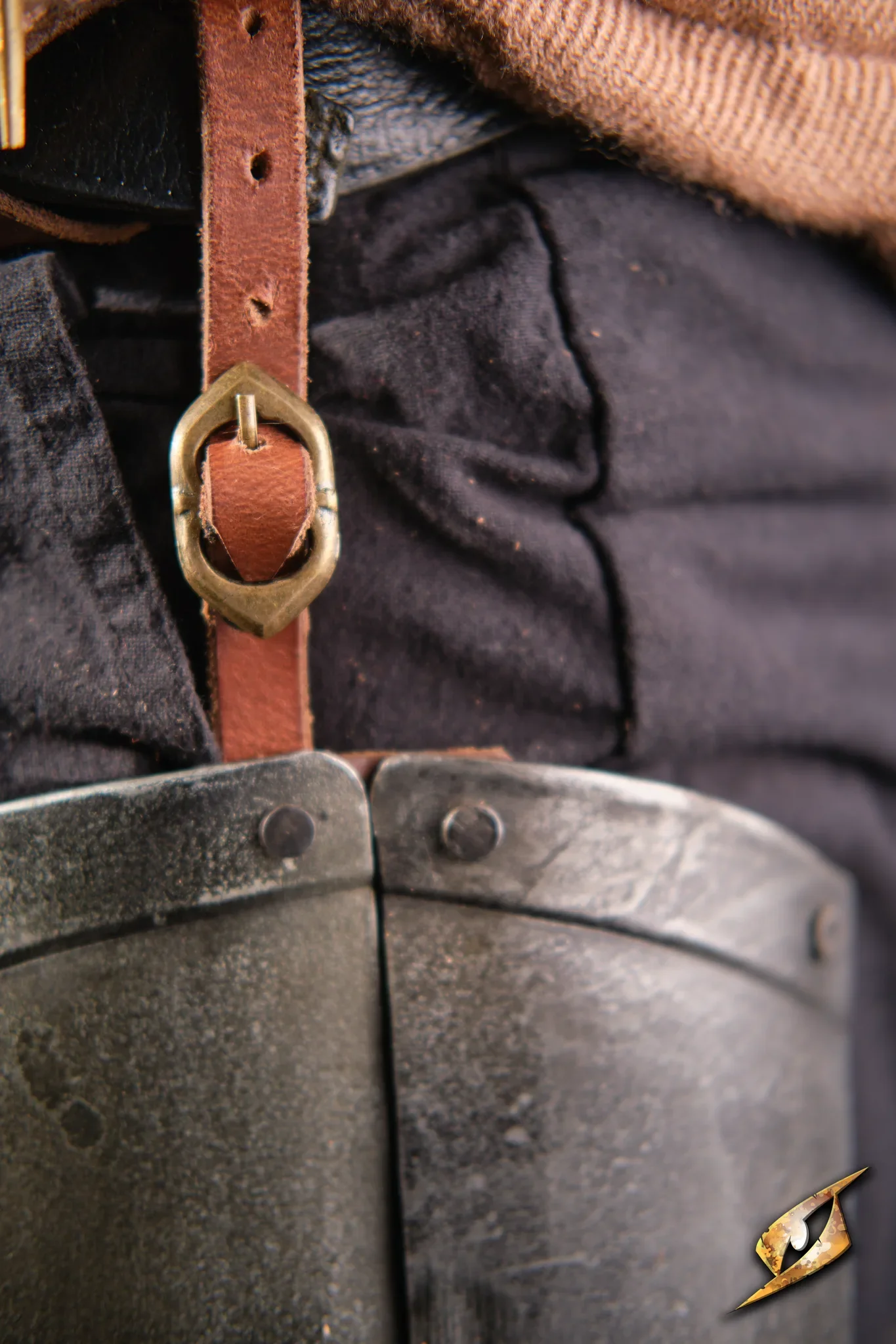 Captain Leg Protection - Image 20