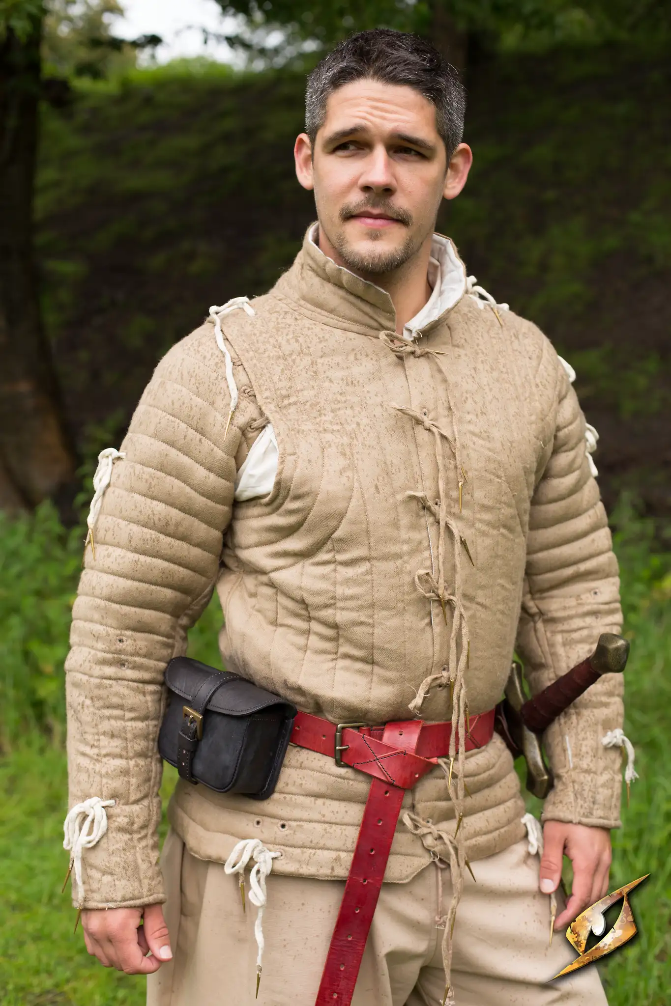 Imperial Gambeson - Image 28