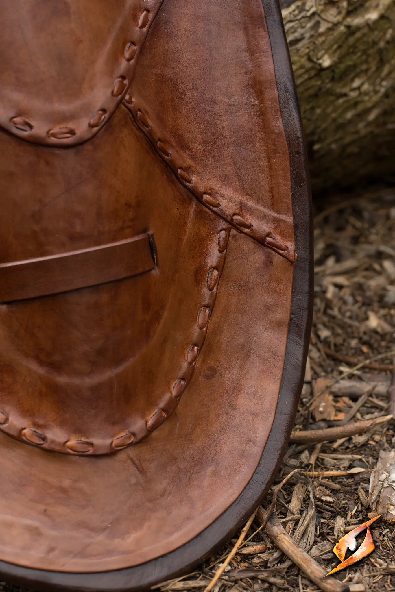 Elven Buckler - 48x28 cm - Image 3
