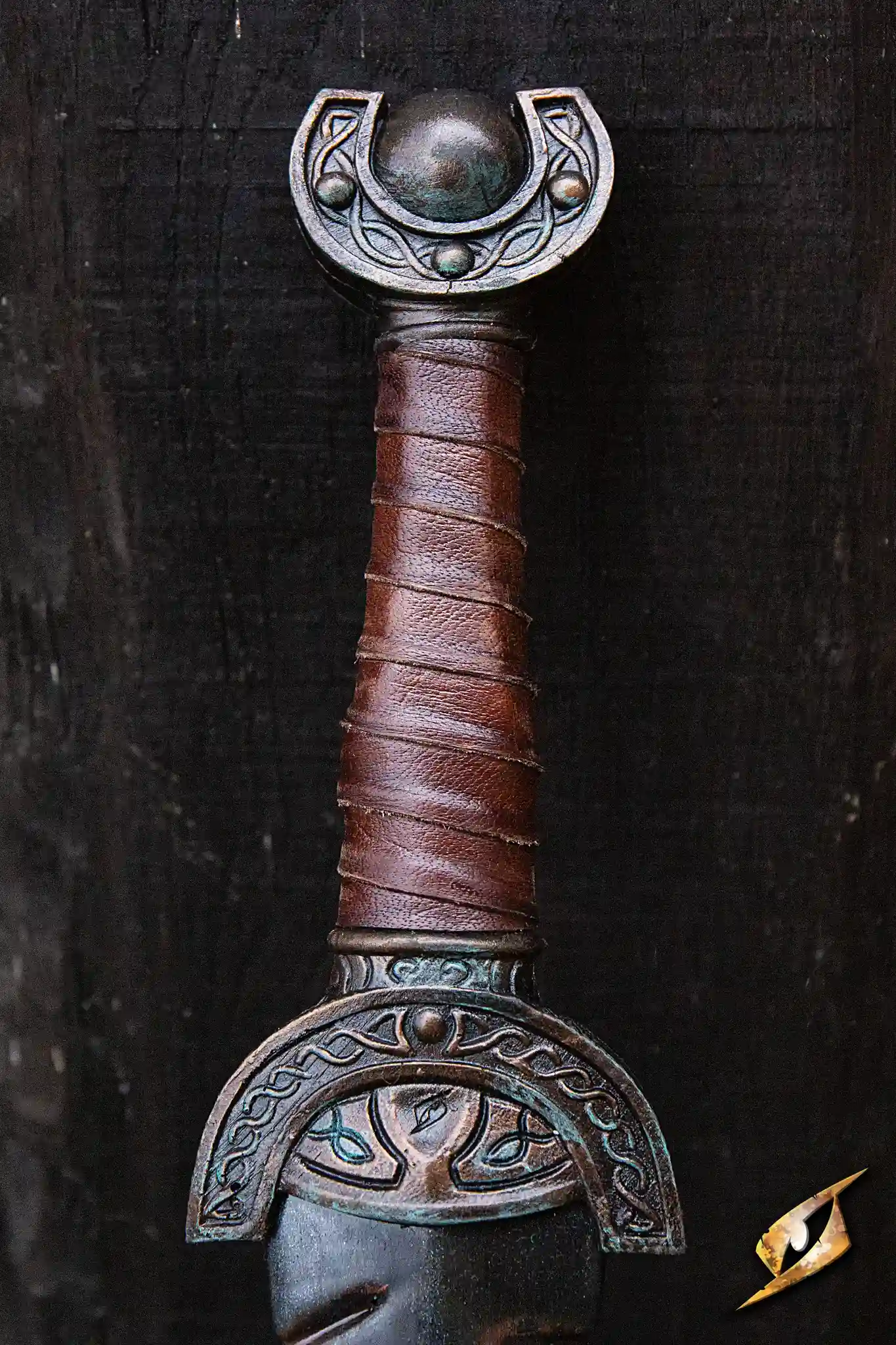 Battleworn Celtic Leaf Sword - Image 12