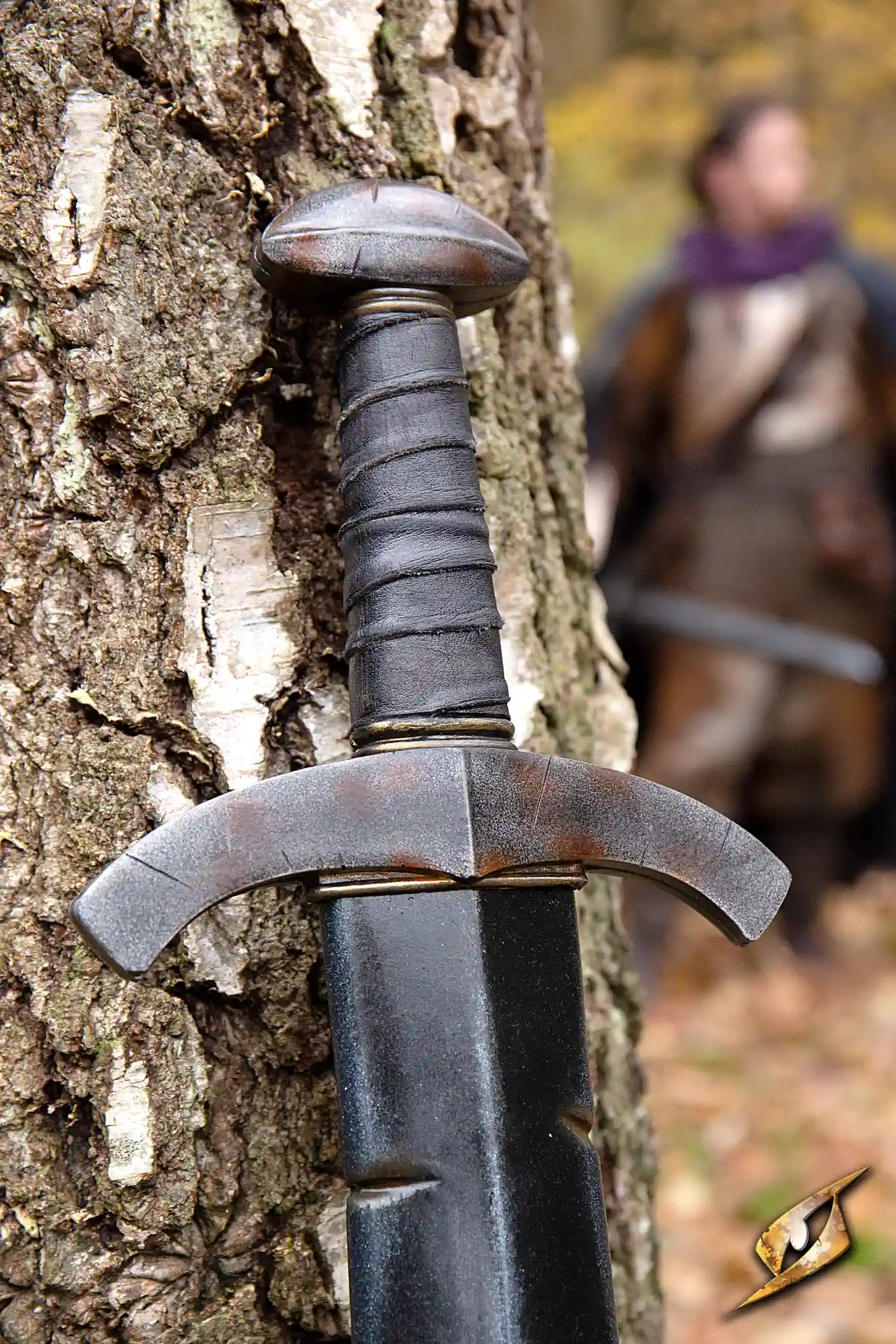 Battleworn Squire Sword - Image 5