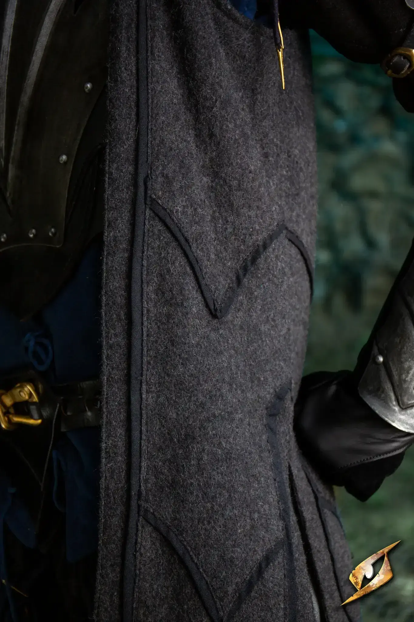 Eventide Overcoat - Image 7