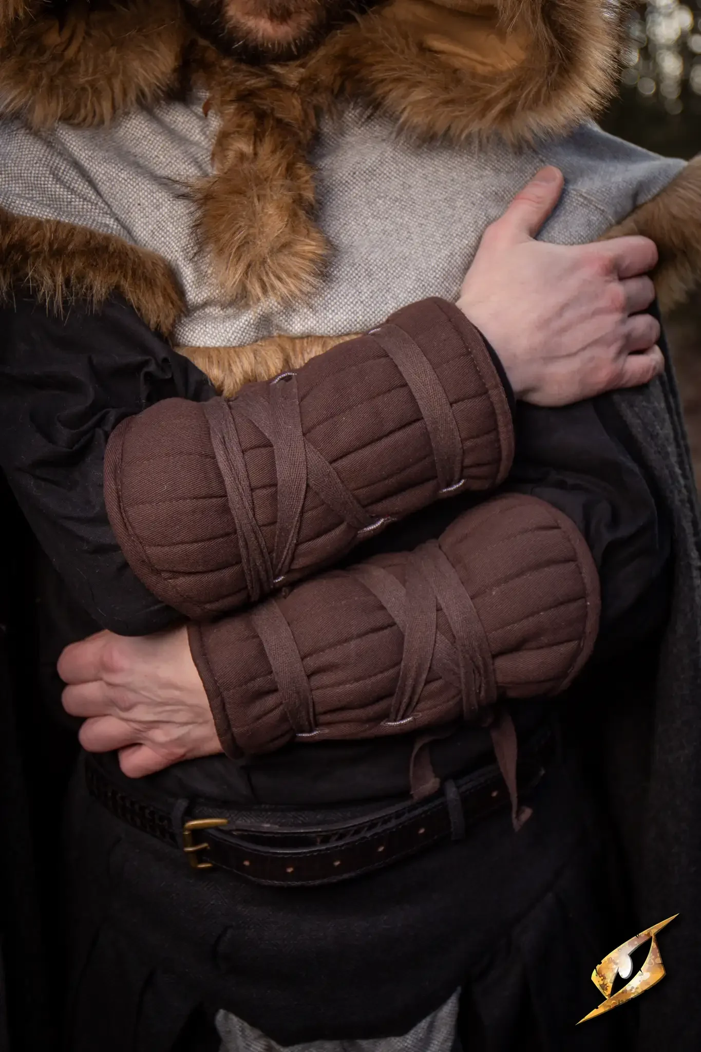 Padded Bracers & Greaves - Image 50