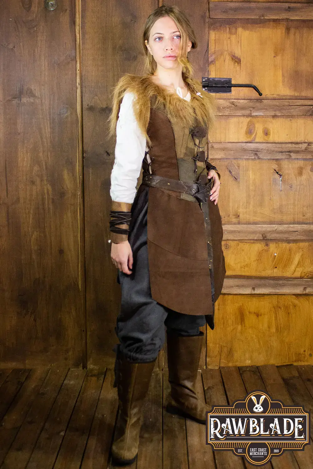 Falcon Woman Leather Jerkin - Image 3
