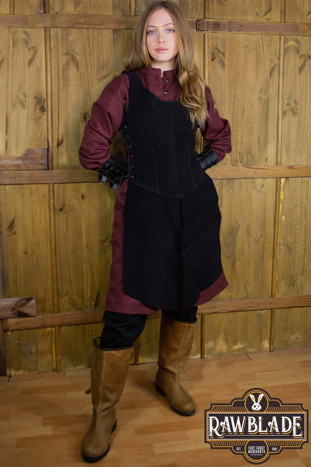 Joanne Splitleather Tabard - Image 10